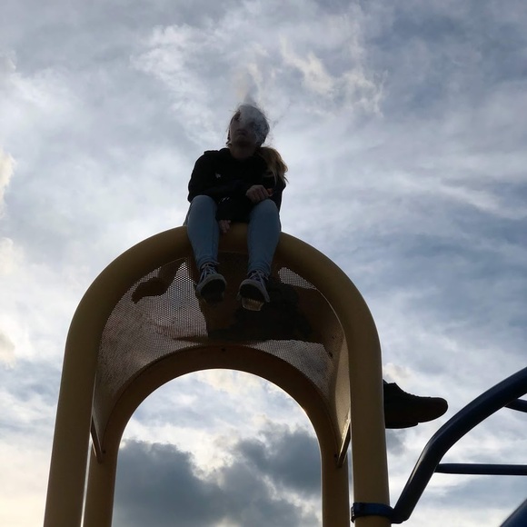 Meet your Posher, Ali - Picture 1 of 1